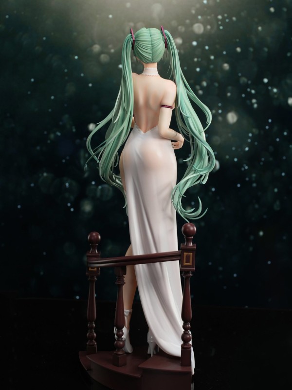 Art of EDEN Studio Princess Hatsune Miku Hot Sexy 1/4 Statue